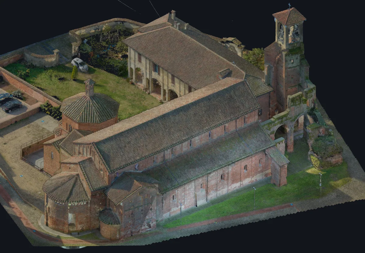 Vista prospettica del rilievo della basilica, con coperture e campanile