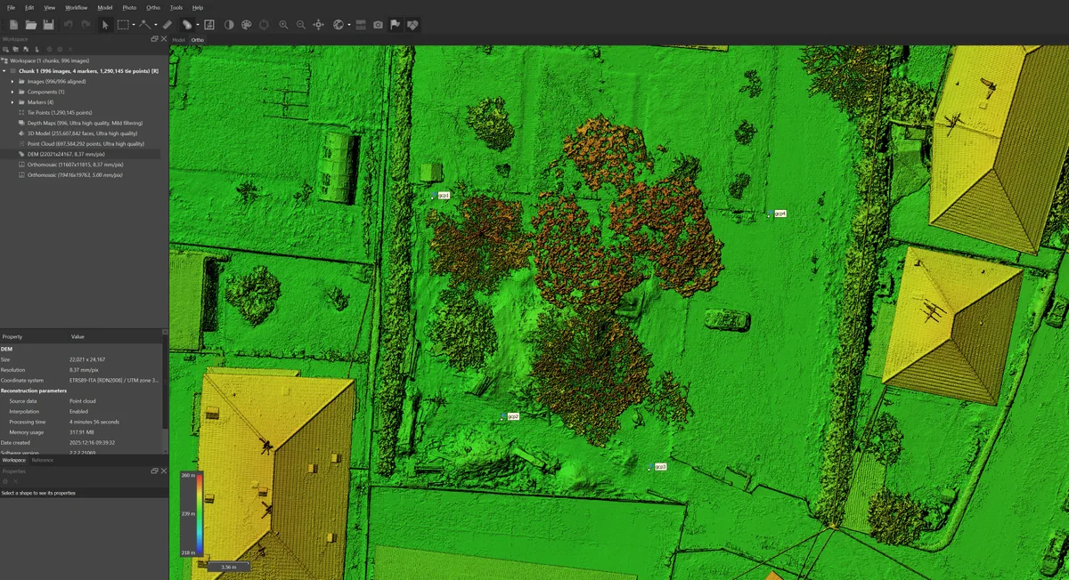 Modello digitale di elevazione del terreno e delle superfici rilevate, rappresentato a colori
